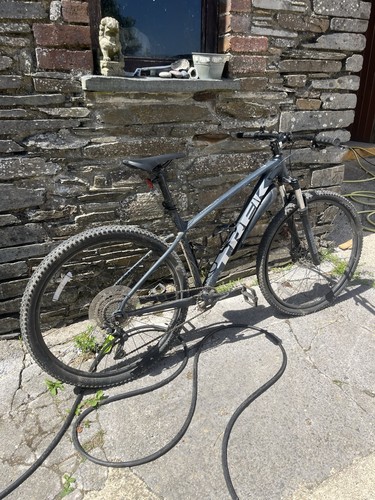 Trek marlin mountain bike - trek,