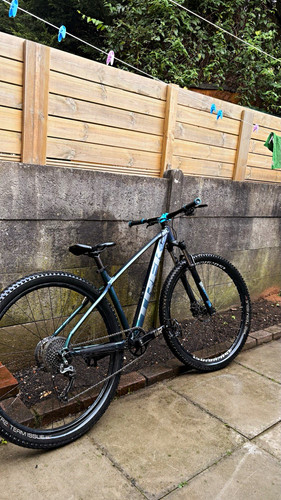 Trek marlin emerald iris - emerald,