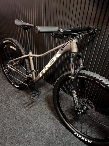 Trek marlin mountain bike - 7,