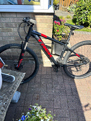 Trek marlin mountain bike m - bike,