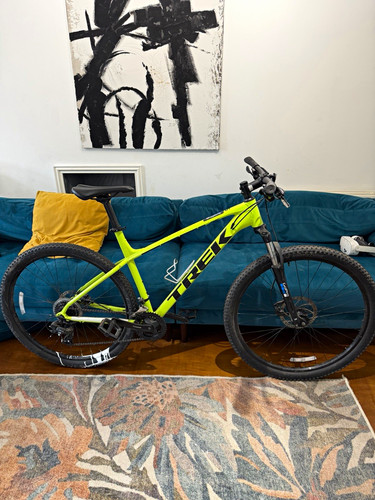 Trek marlin 2021 - 5, 29in