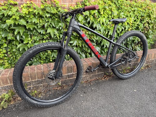 Free delivery 2025 trek - uk,